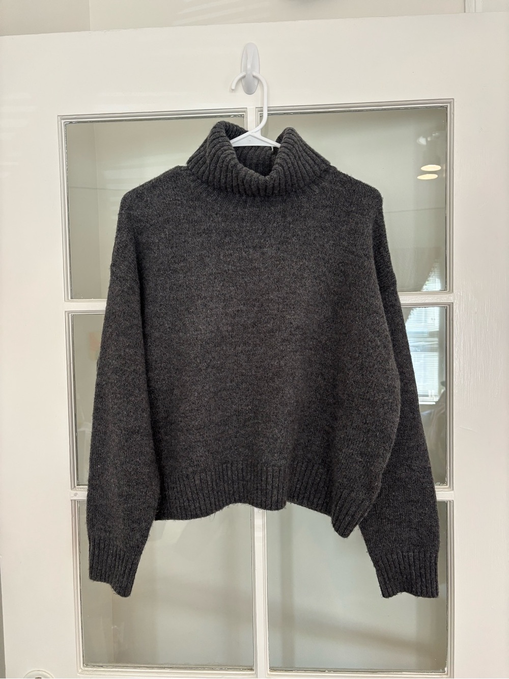 Cotton On Women’s Dark Gray Turtleneck Sweater Size Small